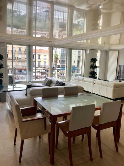 "Le Cadre Royal" Appartement De Standing Sur Quai Avec Parking سُت المظهر الخارجي الصورة